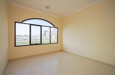 Spacious 4BR Villa | Near Mall of the Emirates